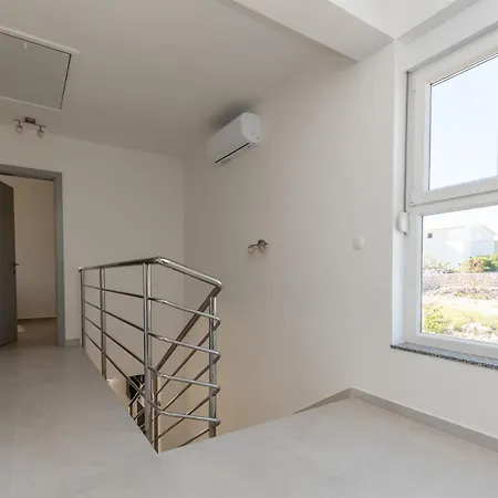Apartment Sankovic *